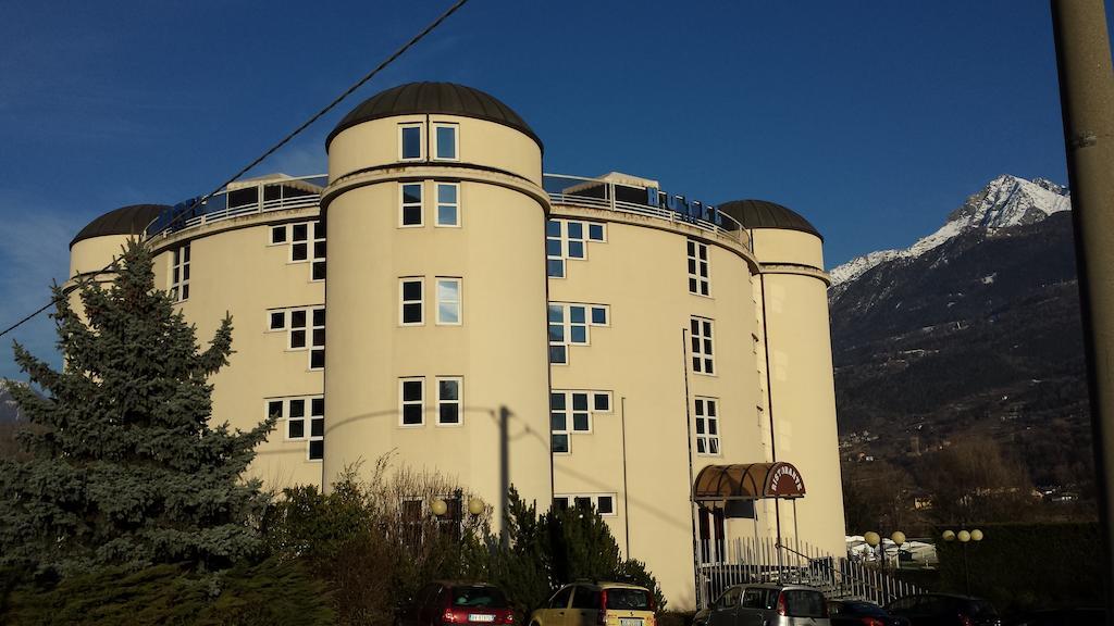 Etoile Du Nord Hotel Aosta Exterior photo
